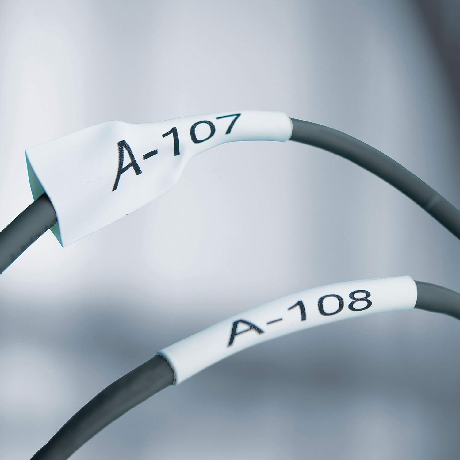 DYMO Industrial Label Maker Rhino 5200 Label Maker Time-Saving Hot Keys Prints Fast Durable For Job Sites and Heavy-Duty Labeling Jobs - Image 5